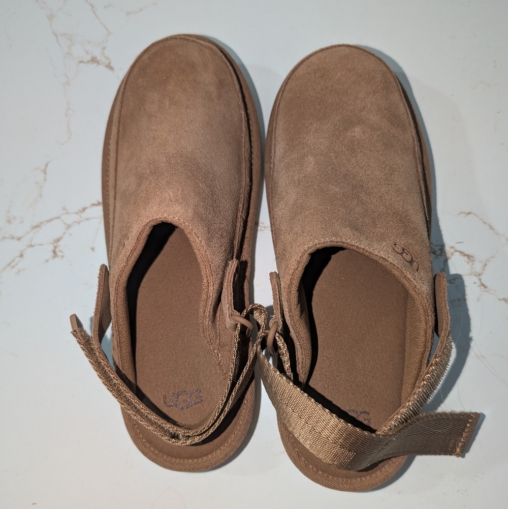 UGG Goldenstar Clog In A Chestnut Women's 5 Brand New Never Worn Without Box